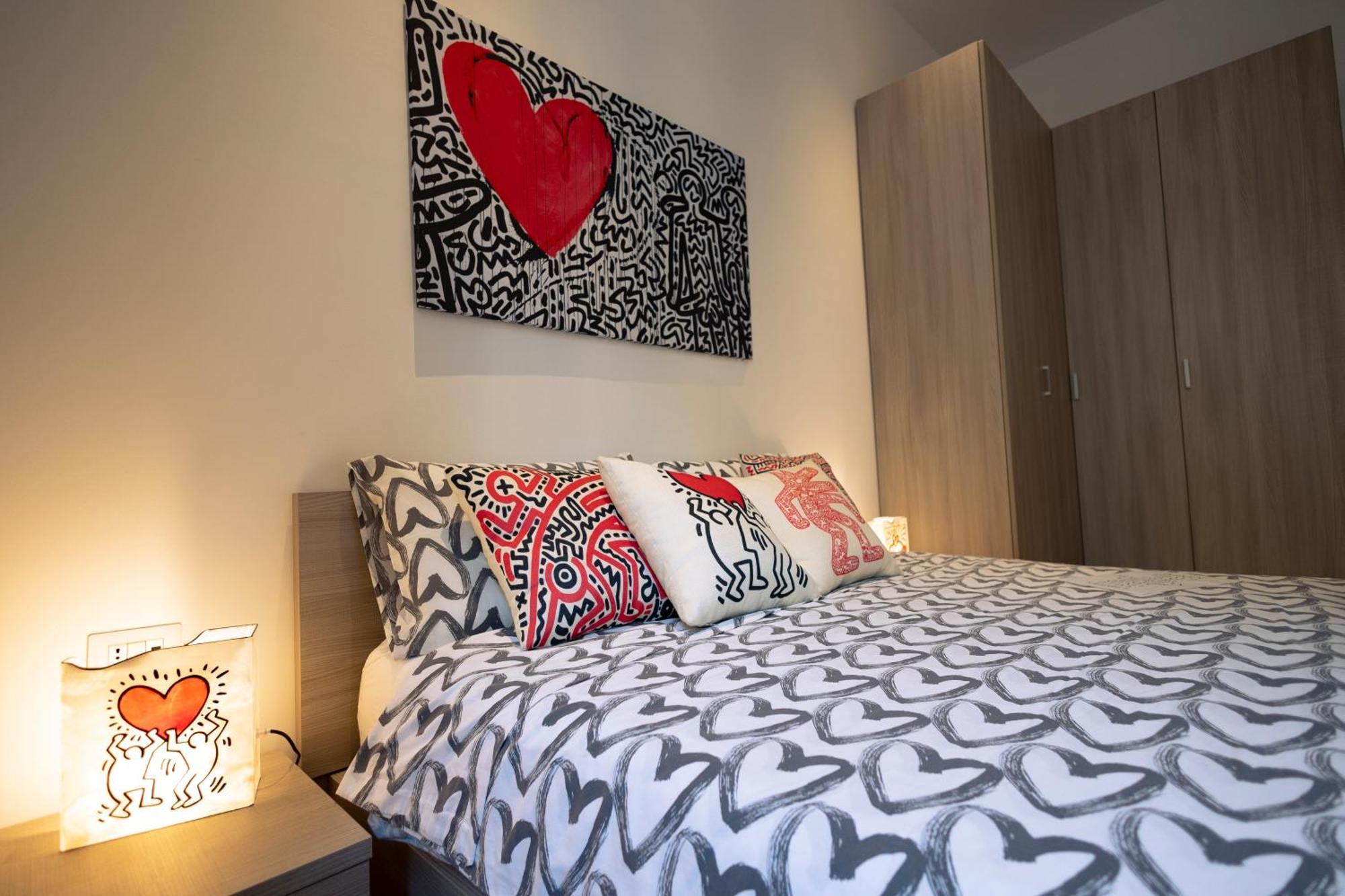 The Keith Haring Home - Porta Romana Area มิลาน ภายนอก รูปภาพ